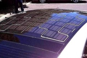 新能源汽车的福音，太阳能充电车顶问世。