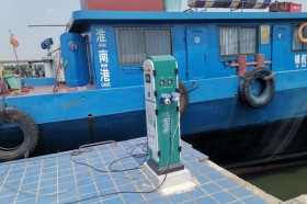浙江某市首艘内河集装箱船岸电受电设施改造完成